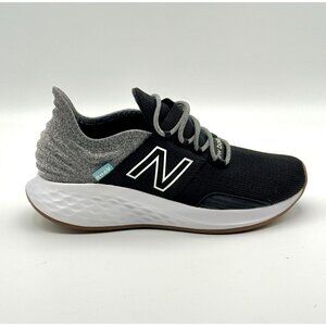 New Balance Fresh Foam Roav Tee Shirt - Black/Light Aluminum Women's Sz 7 - VGC